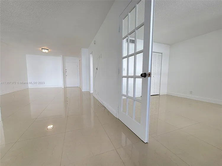 Parker Plaza Estates #1604 image #17