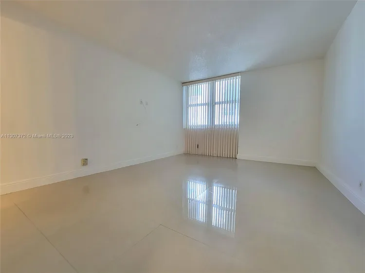 Parker Plaza Estates #1604 image #28