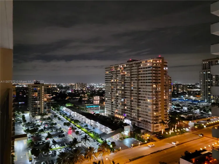 Parker Plaza Estates #1604 image #9