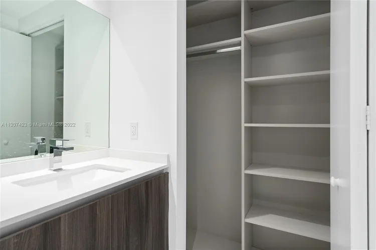 Aria on the Bay #4009 image #10