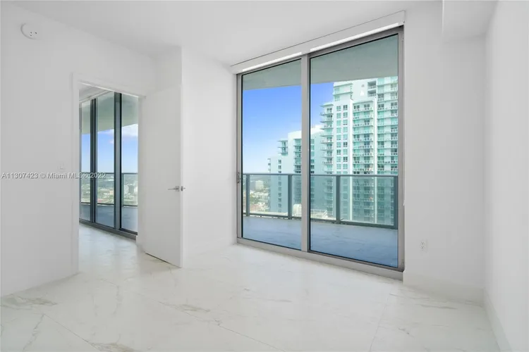 Aria on the Bay #4009 image #23