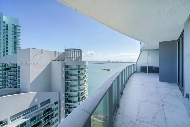 Aria on the Bay #4009 image #37