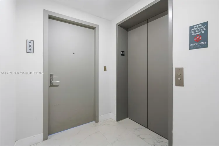 Aria on the Bay #4009 image #43