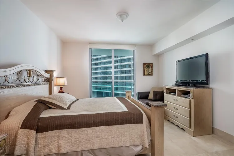 Jade Brickell #1808 image #19