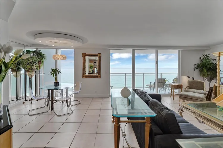 Parker Plaza Estates #920 image #10