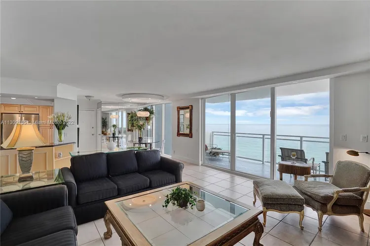 Parker Plaza Estates #920 image #9
