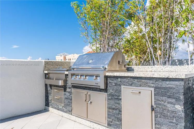 Midtown Lofts #506 image #15