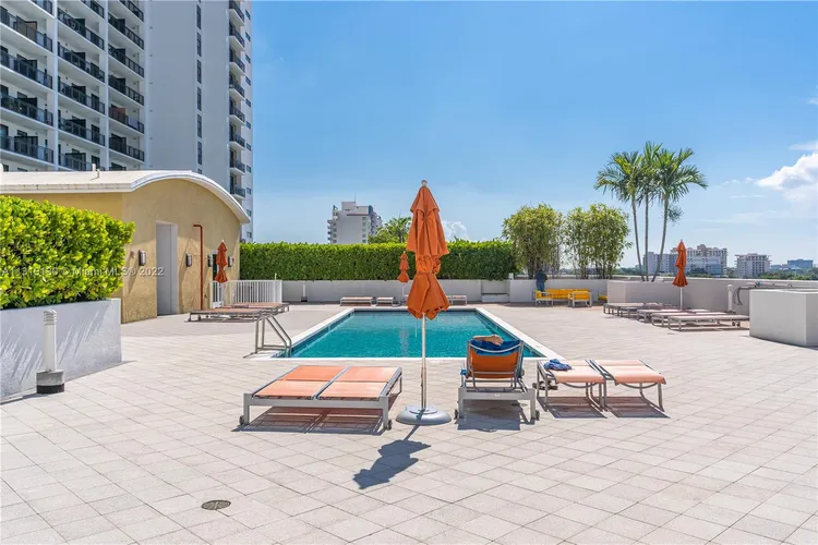 Midtown Lofts #506 image #17