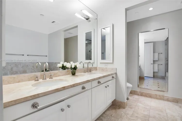 The Four Seasons Residences #64C image #11