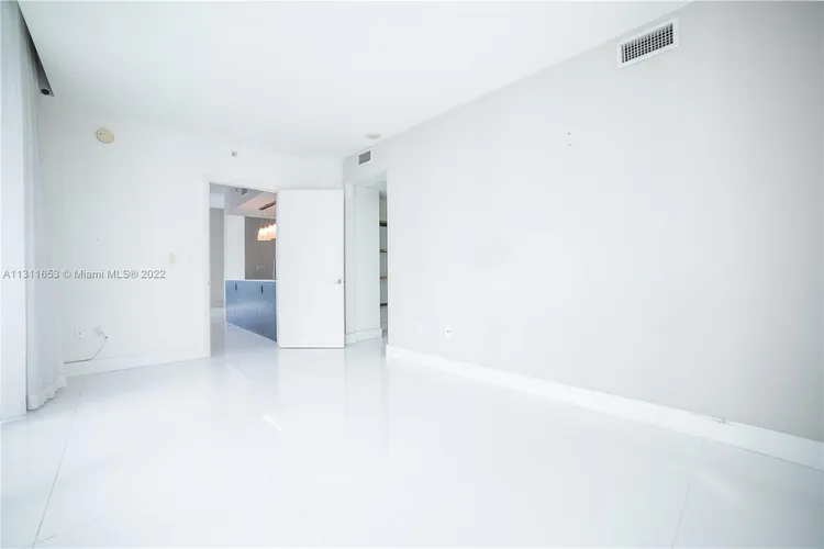 Onyx #PHI-04 image #14