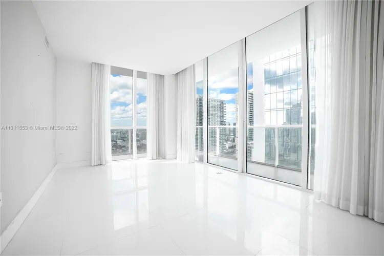 Onyx #PHI-04 image #15