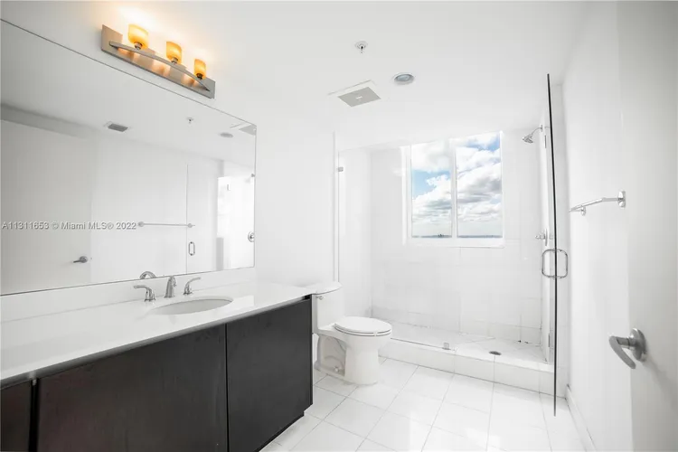 Onyx #PHI-04 image #16