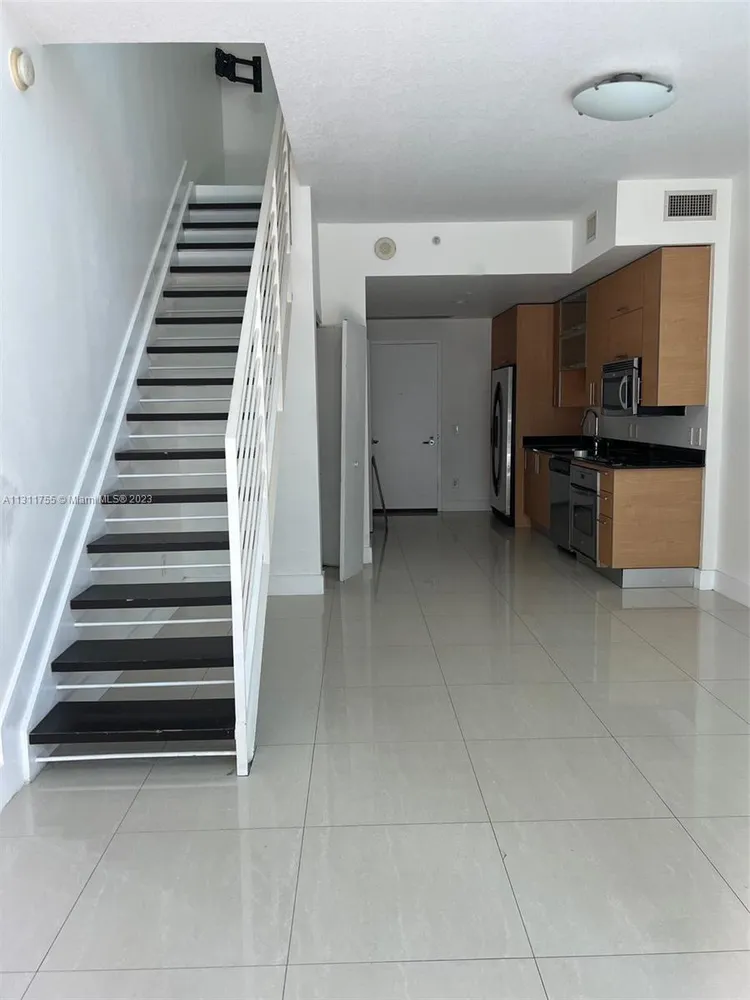 Infinity at Brickell #1616 image #6