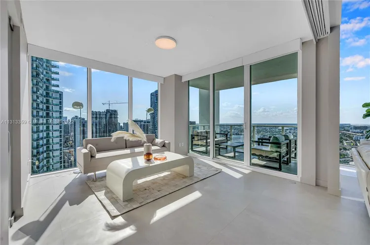 Ten Museum Park #PH4407 image #19