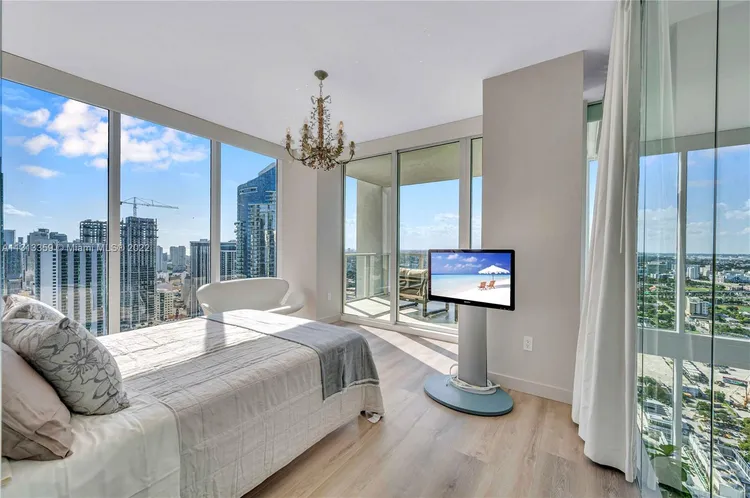 Ten Museum Park #PH4407 image #39