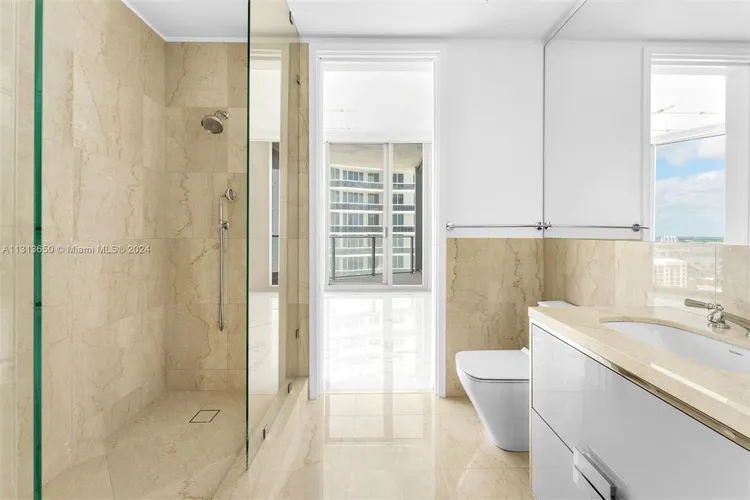 Ritz-Carlton Residences Sunny Isles #2101 image #27