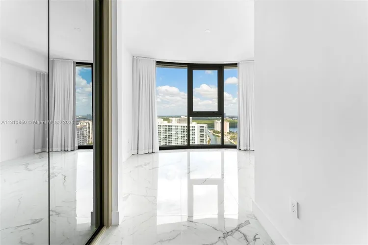 Ritz-Carlton Residences Sunny Isles #2101 image #28