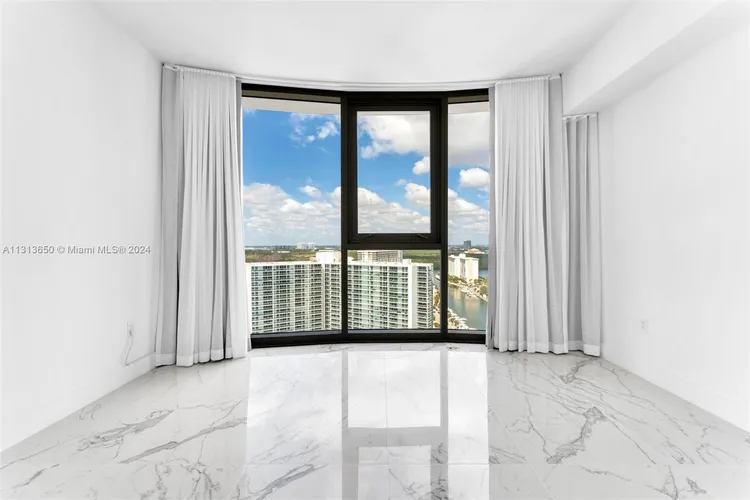 Ritz-Carlton Residences Sunny Isles #2101 image #29