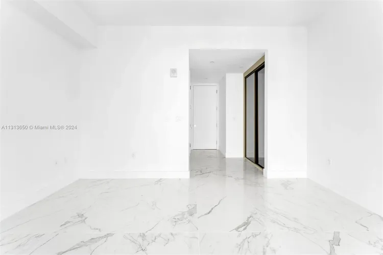 Ritz-Carlton Residences Sunny Isles #2101 image #30