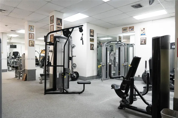 Hallmark of Hollywood #1818 image #31