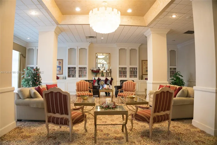 Hallmark of Hollywood #1818 image #7