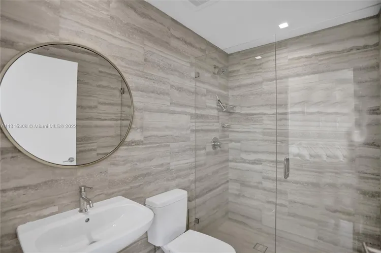 Biscayne Beach #2509 image #17