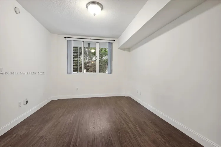 Lofts at Mayfair #202 image #10