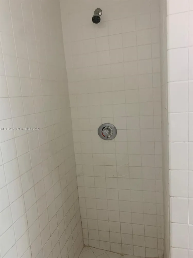 Neo Lofts #1011 image #11