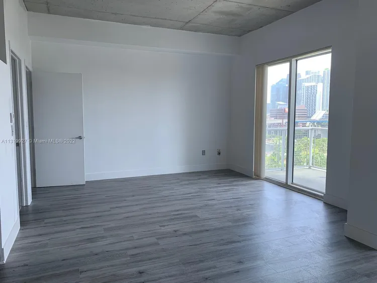 Neo Lofts #1011 image #16