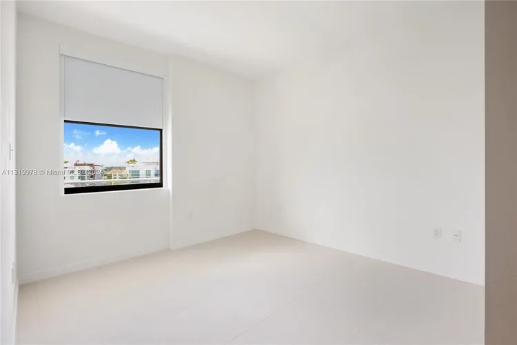 Sereno #PH3 image #23