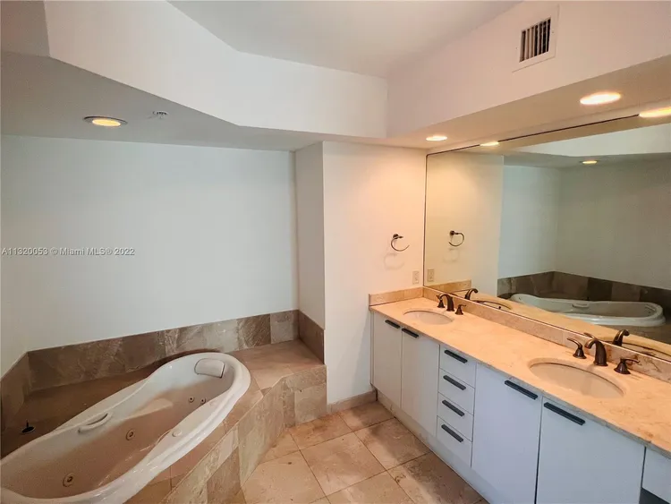 One Fifty One At Biscayne #601 image #23