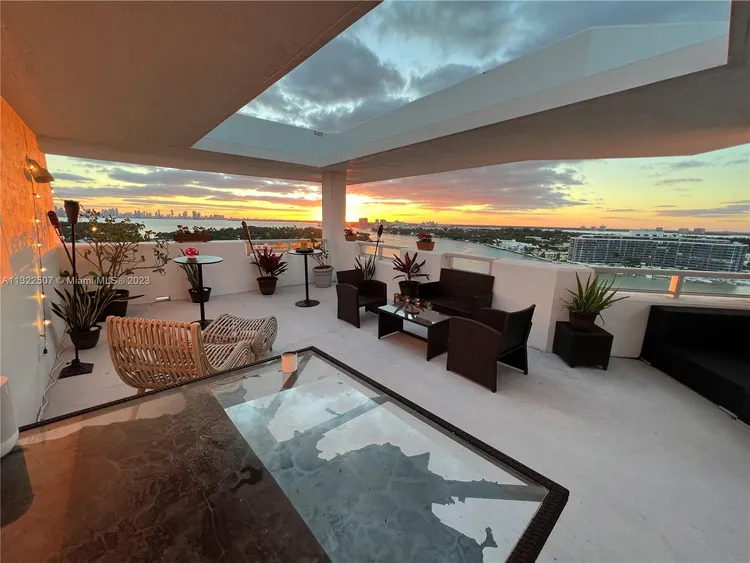 Eden House #PH7 image #29