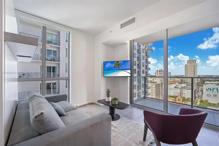 YotelPad #2402 image #6