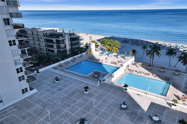 Valencia at Quadomain #301 image #39