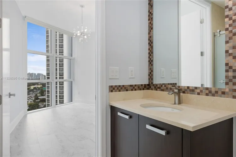 Trump Palace #1503 image #27