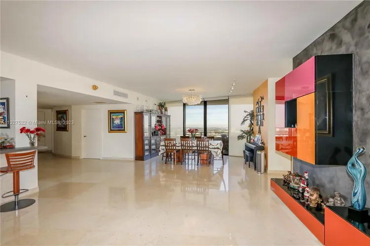 Palm Bay Towers #24N image #17