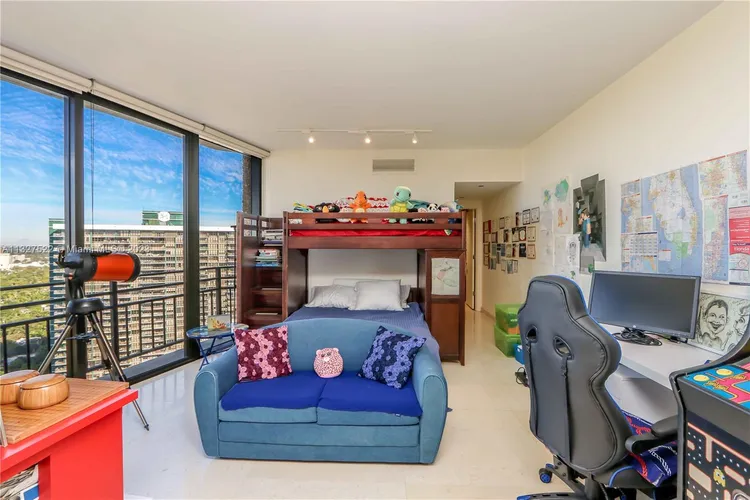 Palm Bay Towers #24N image #9