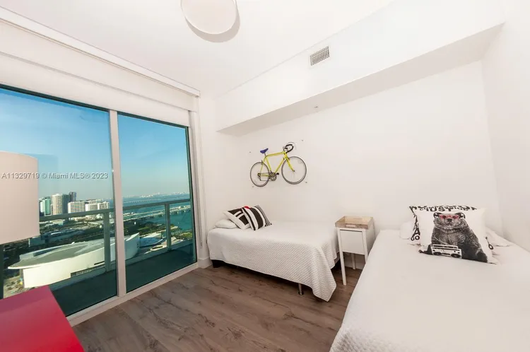 Vizcayne North Tower #4104 image #10