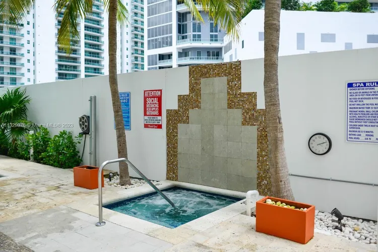 Solaris at Brickell #2106 image #18