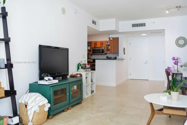 Solaris at Brickell #2106 image #6