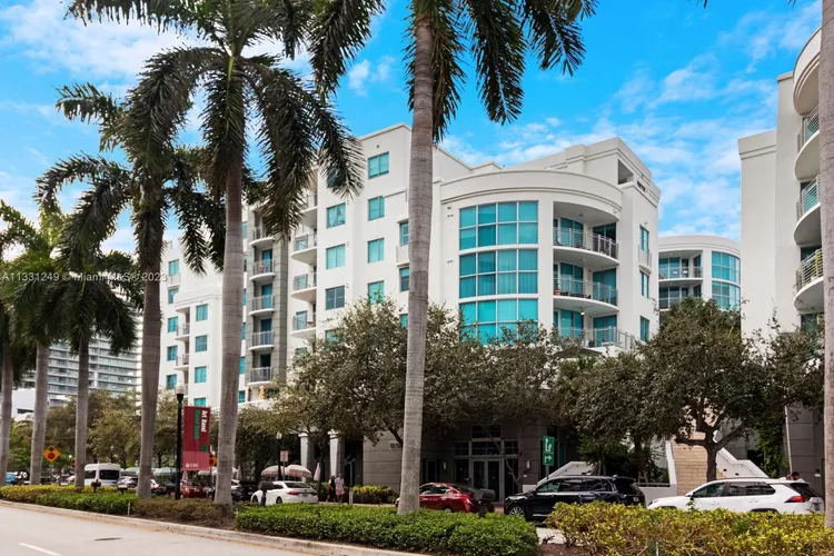 Cosmopolitan #2616 image #30