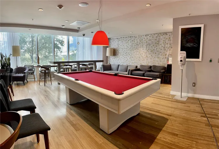 Loft Downtown II #917 image #14