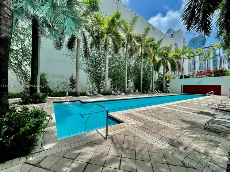 Loft Downtown II #917 image #15