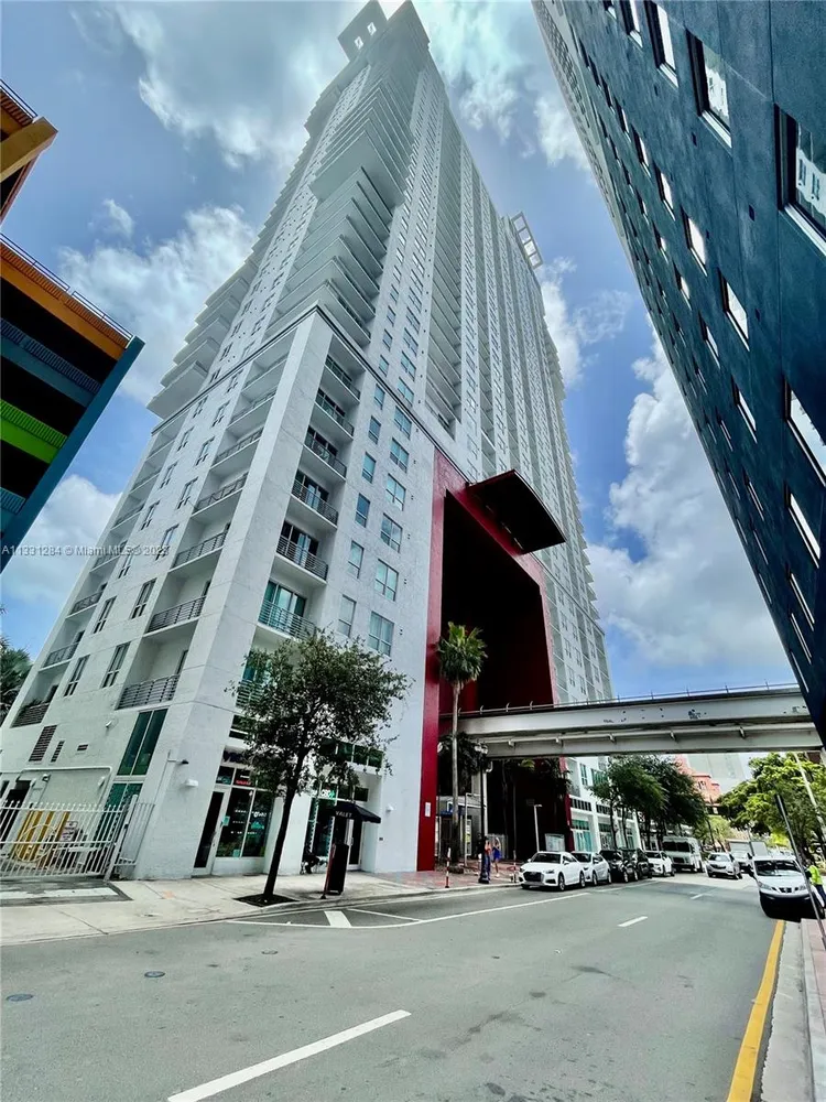 Loft Downtown II #917 image #19