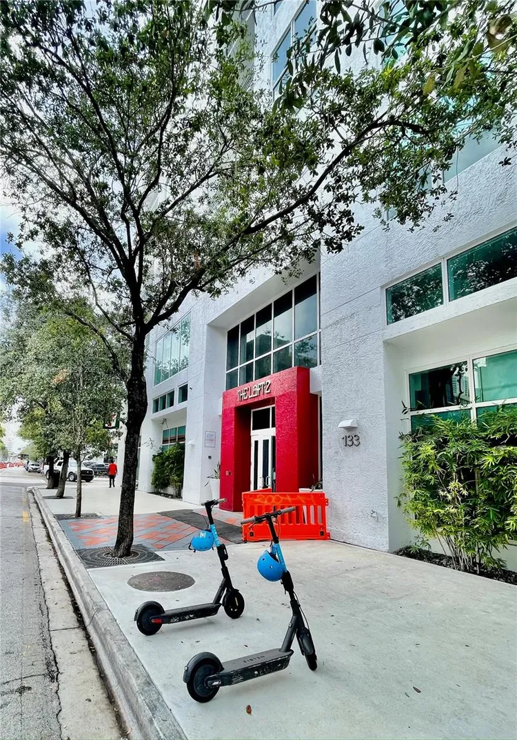 Loft Downtown II #917 image #20