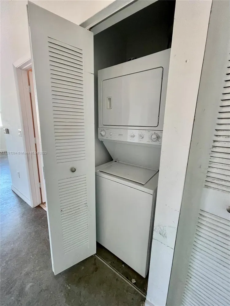 Loft Downtown II #917 image #24