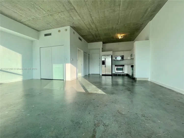 Loft Downtown II #917 image #8