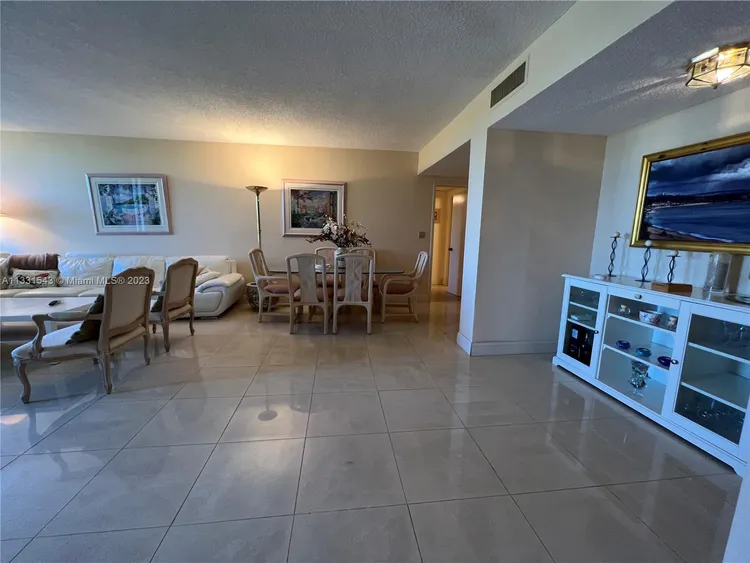 Key Colony IV Botanica #371 image #23