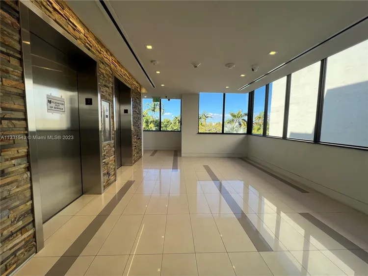 Key Colony IV Botanica #371 image #40