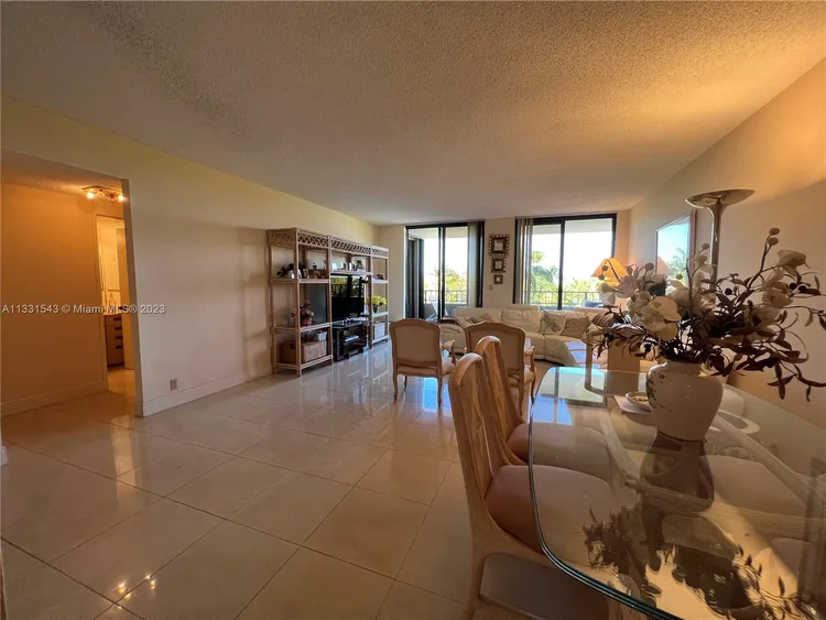 Key Colony IV Botanica #371 image #8